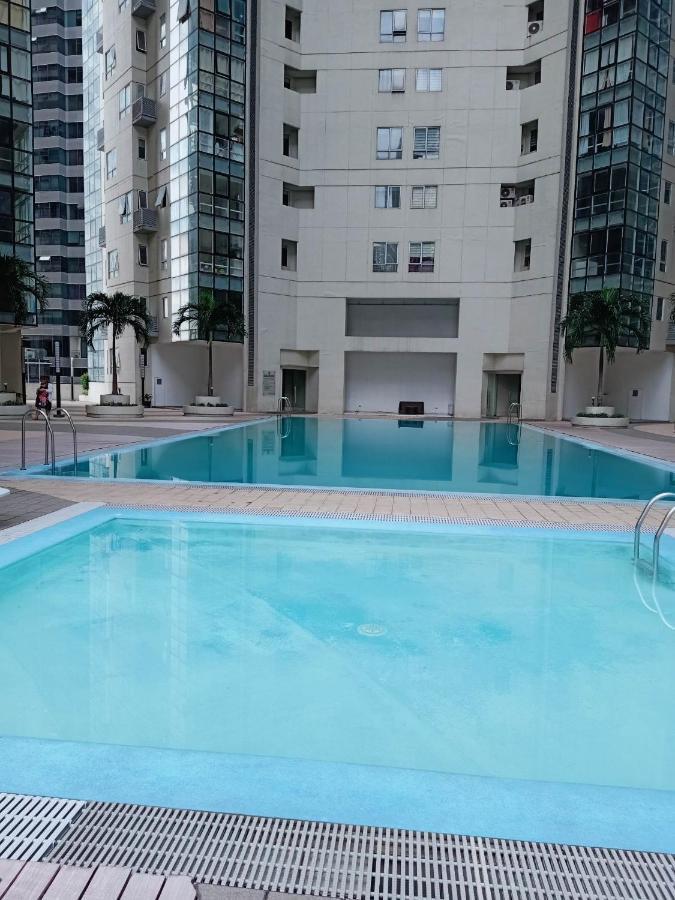 Fort Victoria Condominium Tower C タギッグ エクステリア 写真